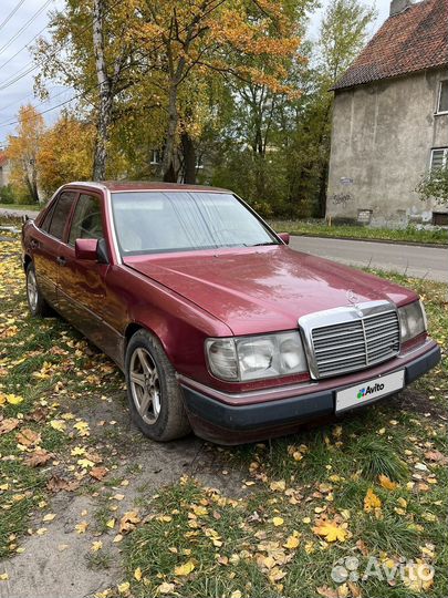 Mercedes-Benz W124 3.0 AT, 1990, 200 000 км