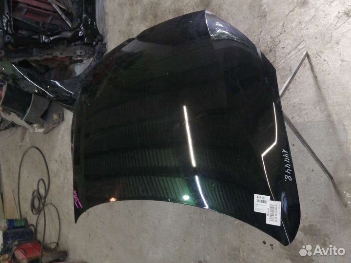 Капот Volkswagen Touran 2012