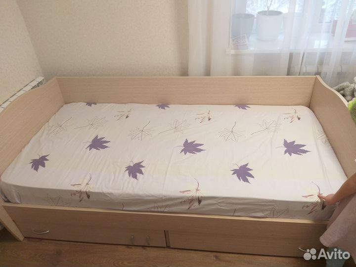 Подростковая кровать бу