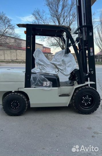 Вилочный погрузчик TFN CPCD35, 2022