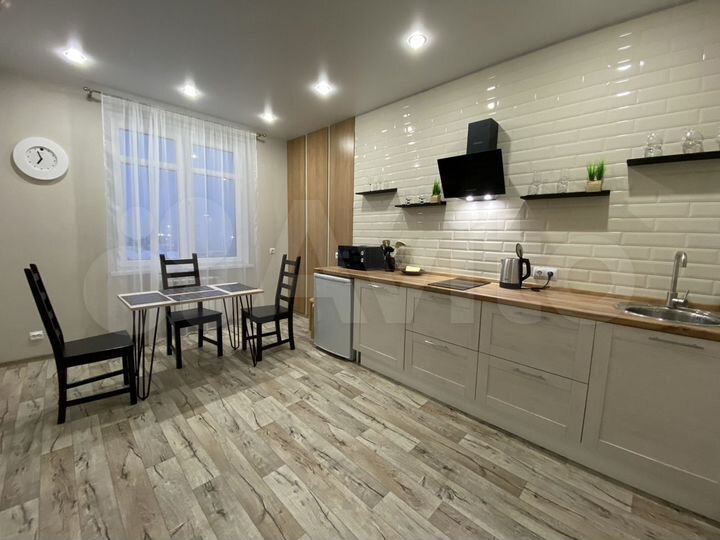 2-к. квартира, 70 м², 2/3 эт.