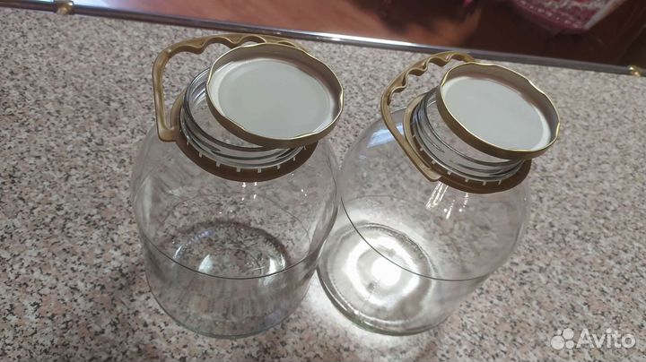 Банка стеклянная 3л