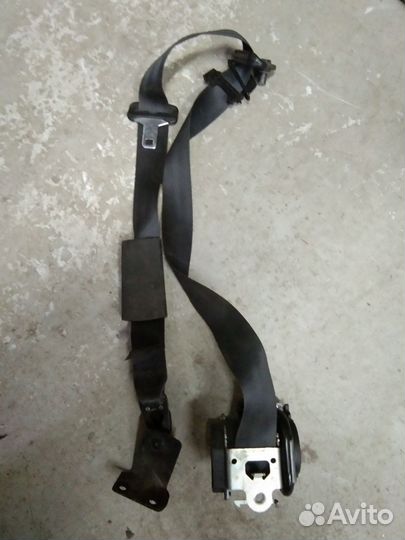 Ремень безопасности передний правый Рено Меган 3