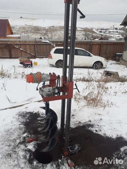 Стойка для бензобура