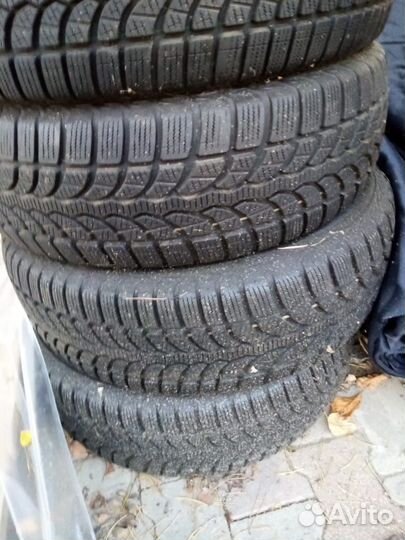 Bridgestone Blizzak LM-80 245/65 R17 111H
