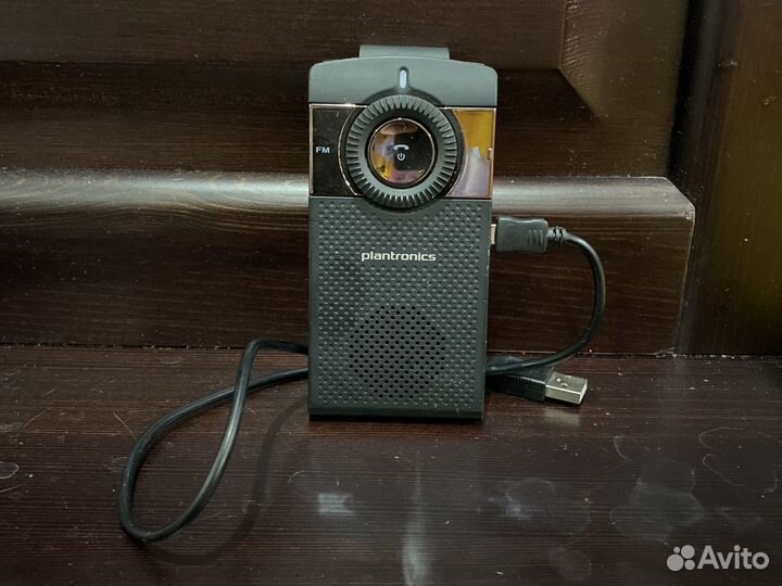 Автомобильный Bluetooth спикерфон Plantronics K100