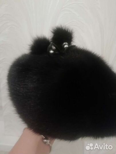 Женский норковый берет