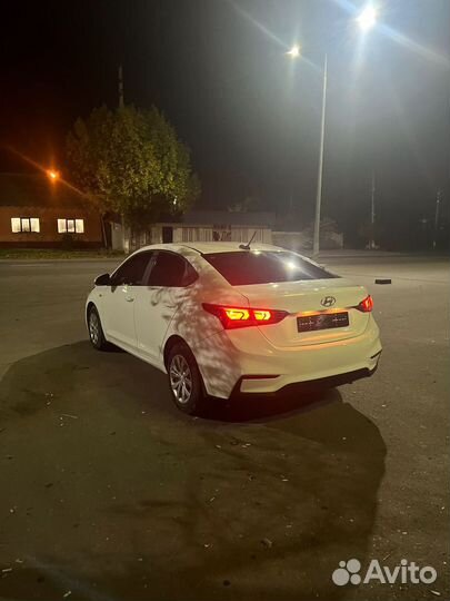 Hyundai solaris 2017