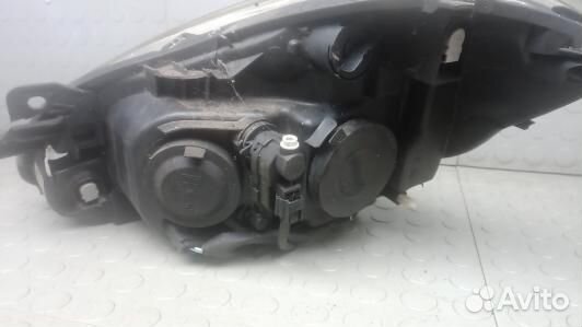 Фара правая renault clio 3 (DAG29MU01)