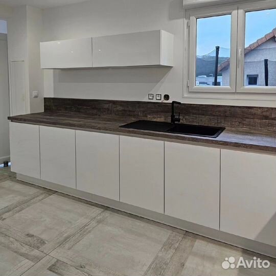 Кухонный гарнитур угловой