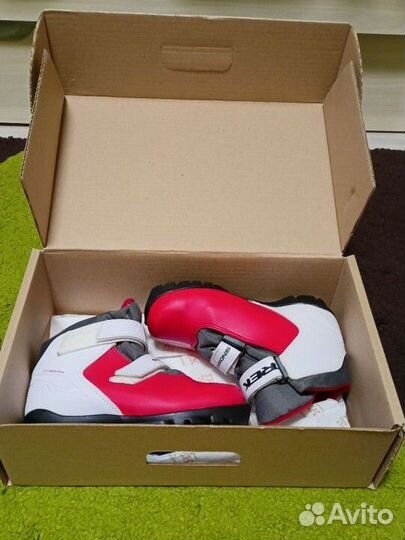 Лыжные ботинки trek snowrock