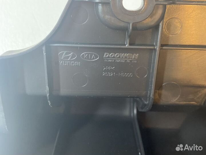 Воздуховод радиатора правый hyundai solaris 2