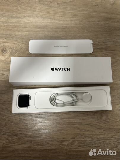 Apple watch series 7 se