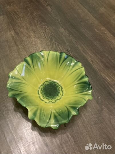 Ваза для фруктов цветное стекло