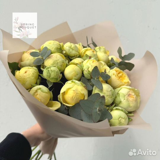 Букет из цветов на 8 марта