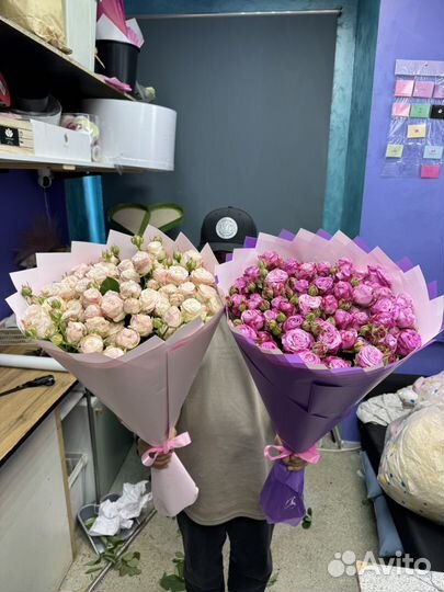 Роза Пионовидные розы букет куставой роза