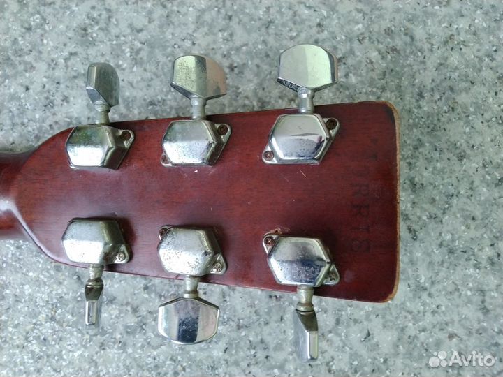 Morris W-25. Акустическая гитара, Япония