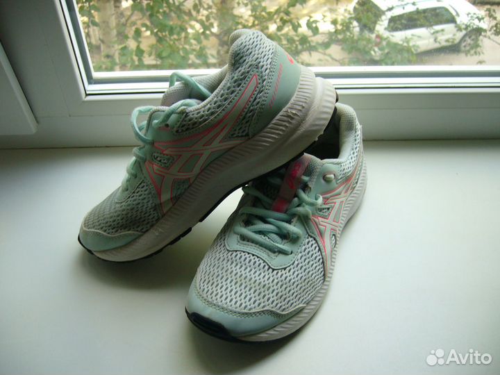 Кроссовки Asics р-р 35,5