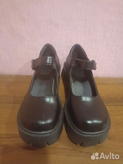 Туфли Мери Джейн 38р