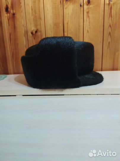 Мужская зимняя шапка