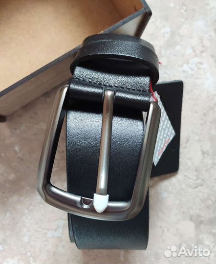 Мужской кожаный ремень для брюк и джинс.Новый