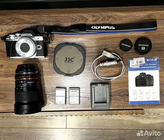 Olympus om-d e m10 mark III kit+35mm