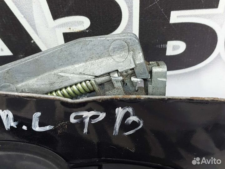 Каркас передней левой ручки в сборе BMW E53