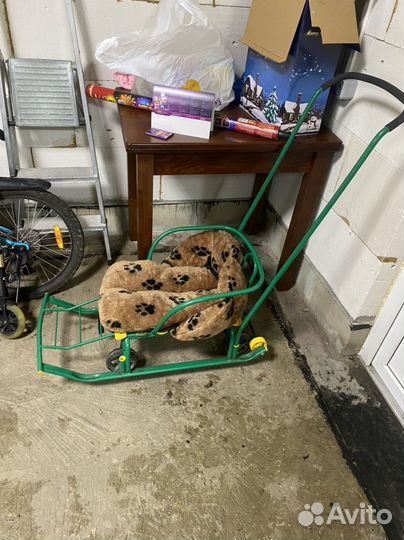 Санки на колесиках