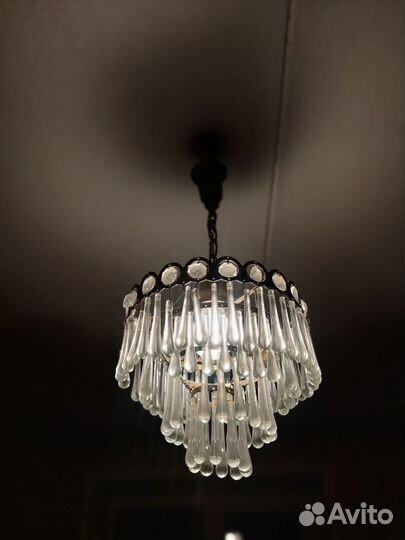 Хрустальная люстра времен СССР