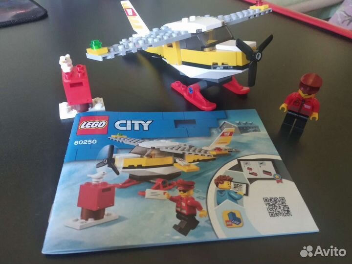 Lego City 60250 Почтовый вертолет. Оригинал