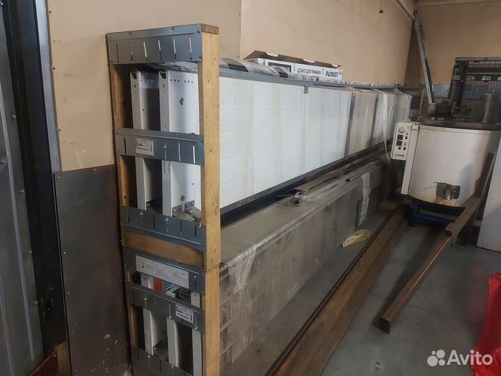 Секционные ворота с калиткой бу