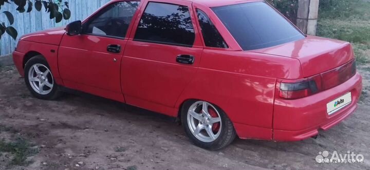 ВАЗ 2110 1.5 МТ, 1998, битый, 200 000 км