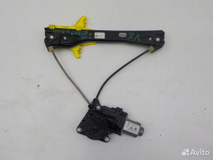 Стеклоподъемник Volkswagen Polo (Sed RUS) 2015