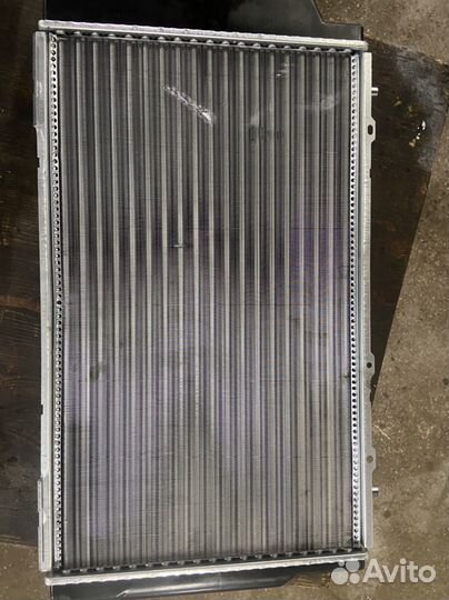 Радиатор ож audi 80 в4 1.6-2.0 МКПП