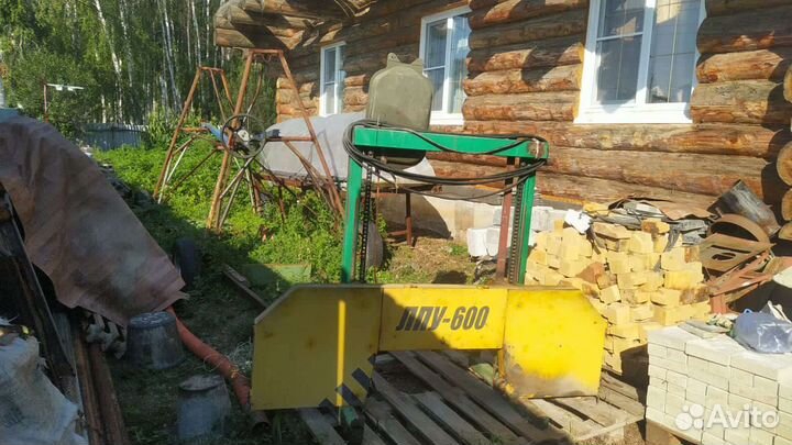 Ленточная пила по дереву бу