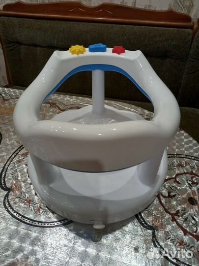 Стульчик для купания +круг для купания