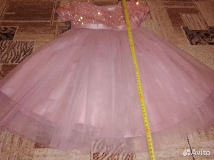 Платье нарядное для девочки