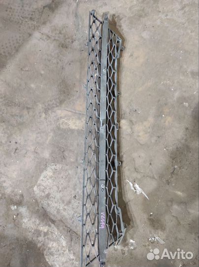 Решетка радиатора LADA vesta
