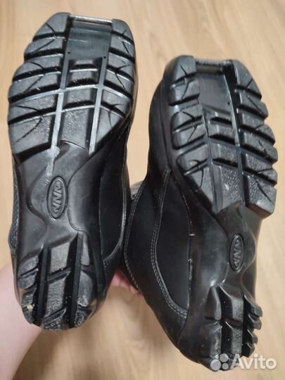 Лыжные ботинки, 33-34р-р