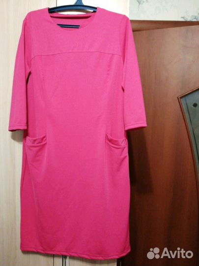 Платье малиновое