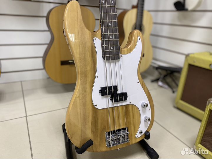 Бас-гитара Precision Bass Fabio PB-10 N