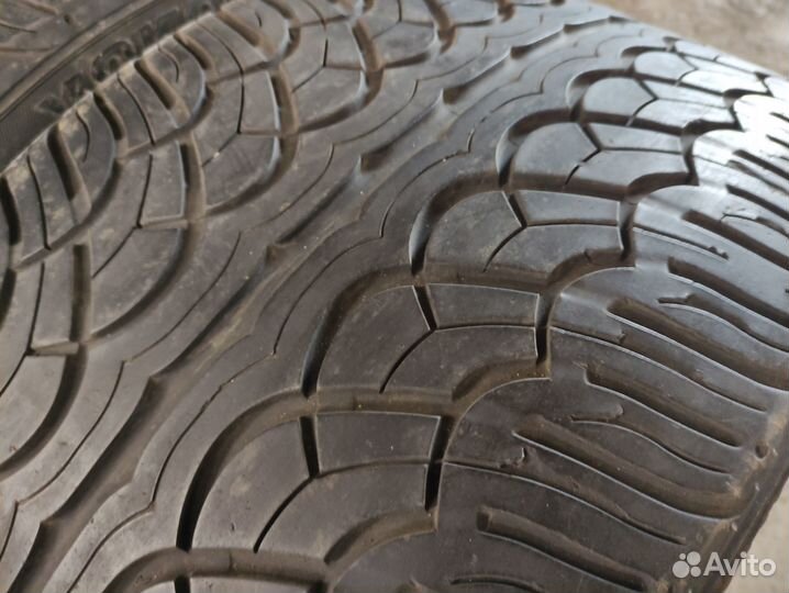 Yokohama Parada Spec-X 285/30 R22