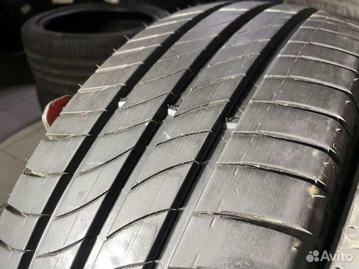 Michelin Agilis 235/65 R16C 115P