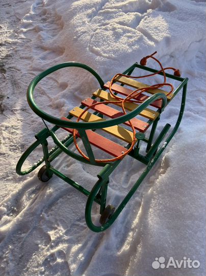 Санки с выдвижными колесами