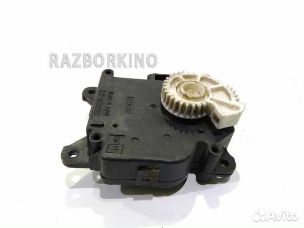 Моторчик заслонки печки