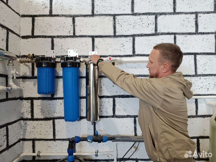 Услуги сантехника. Установка водонагревателя