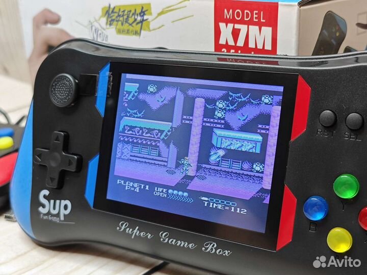 Портативная игровая приставка