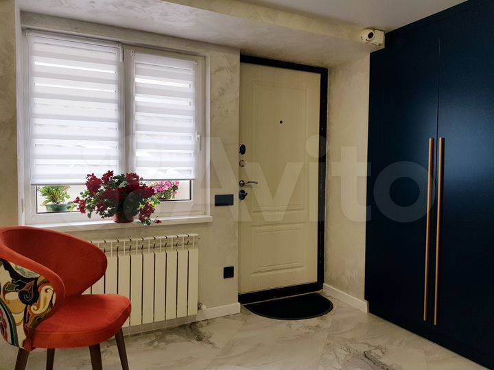 Комната 20 м² в 2-к., 1/3 эт.