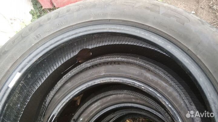 Goodyear EfficientGrip 245/50 R18