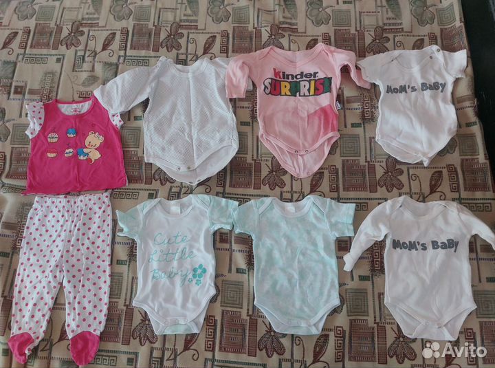 Вещи на девочку до года